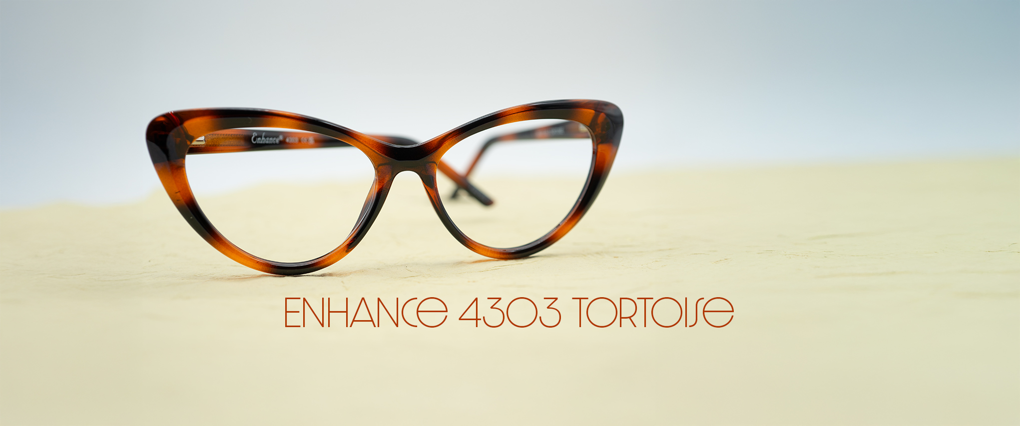 Enhance your look with Enhance 4303