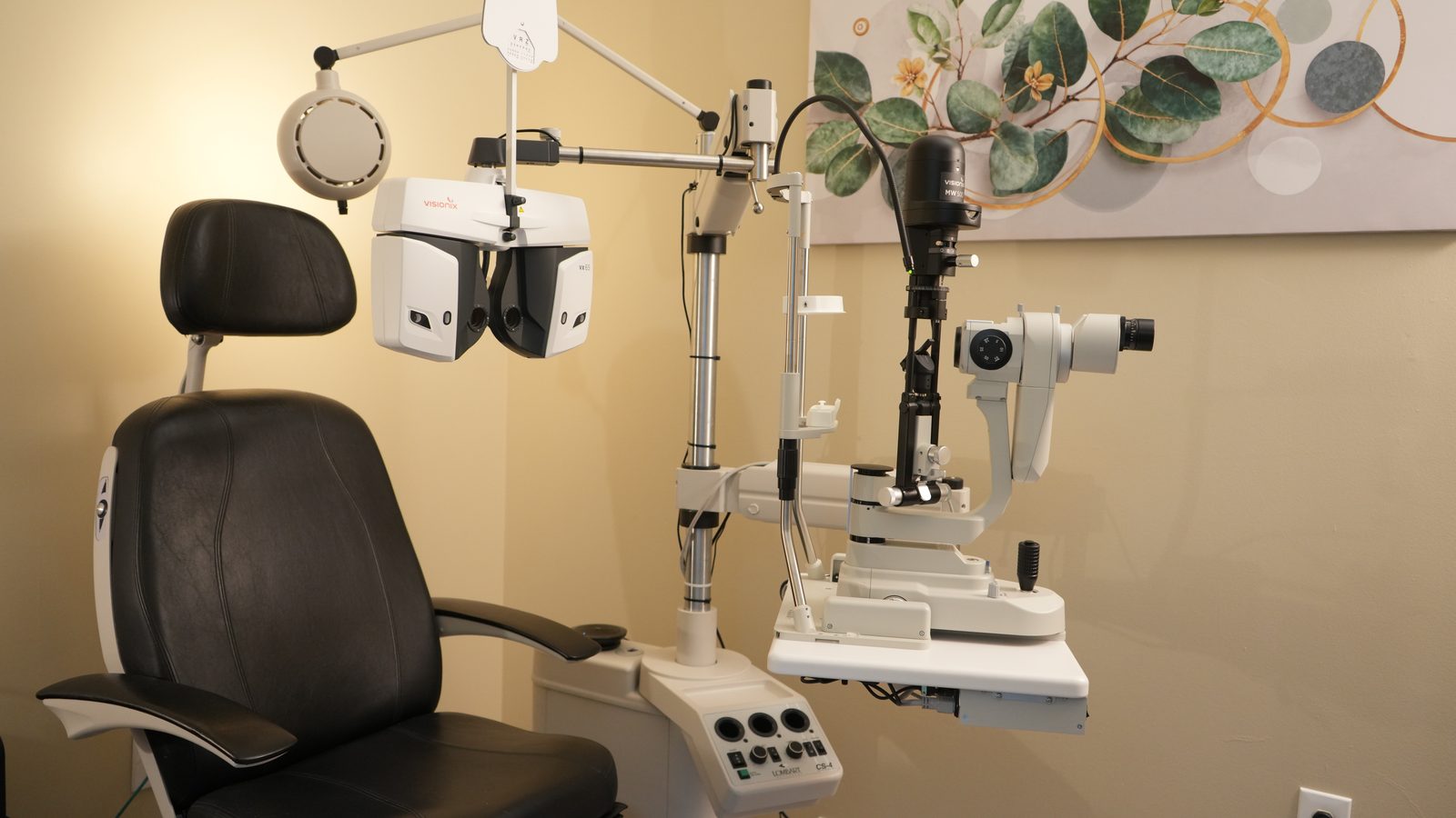 The exam lane at Frame Fiesta Eyeglasses in Dallas, Georgia.